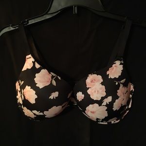 Victoria Secret Pink Push Up Bra 36DD